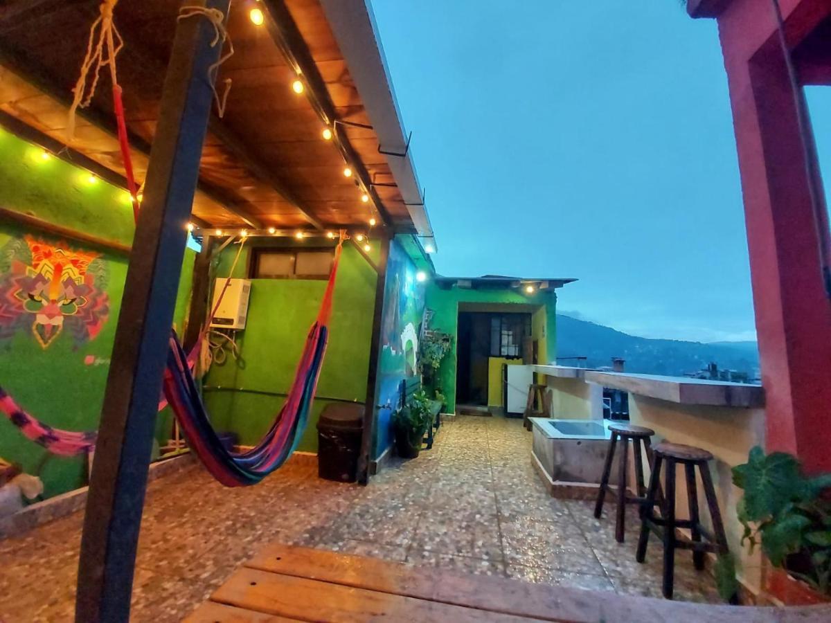Hostal El Alebrije Valle de Bravo Zewnętrze zdjęcie