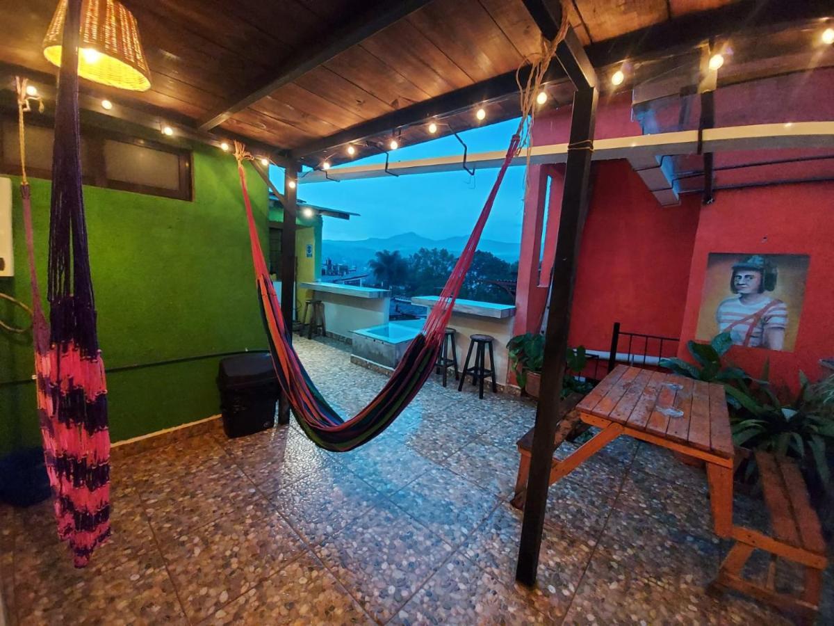 Hostal El Alebrije Valle de Bravo Zewnętrze zdjęcie