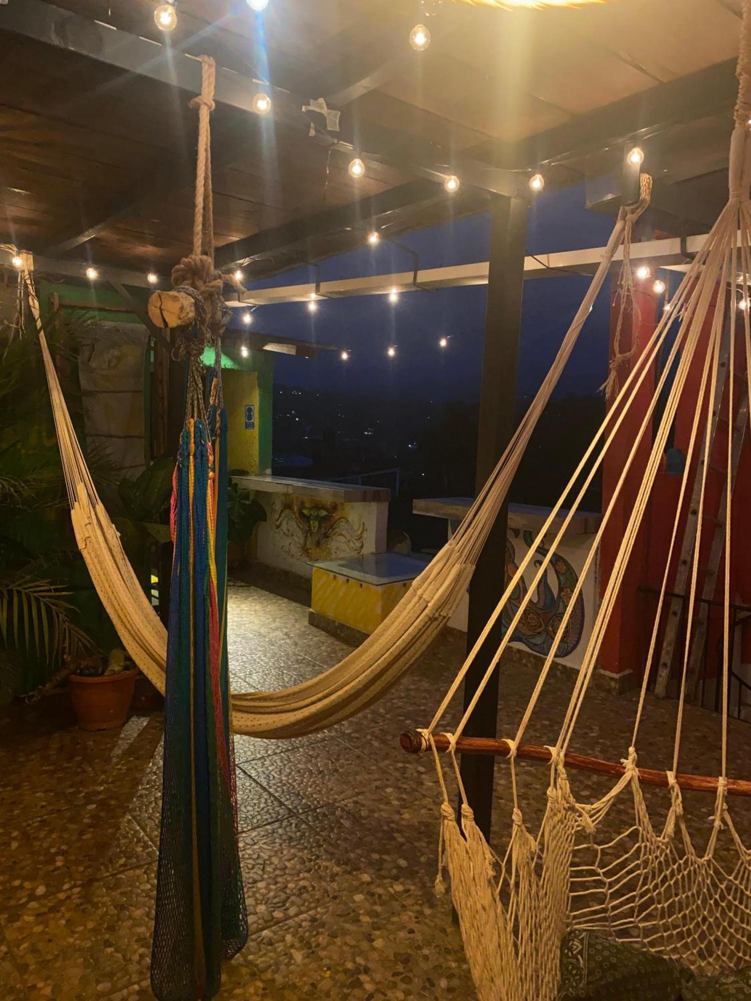Hostal El Alebrije Valle de Bravo Zewnętrze zdjęcie